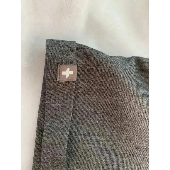 Lot 2 Figs Technical Collection Scrubs Women Smalls - Picture 3 of 15